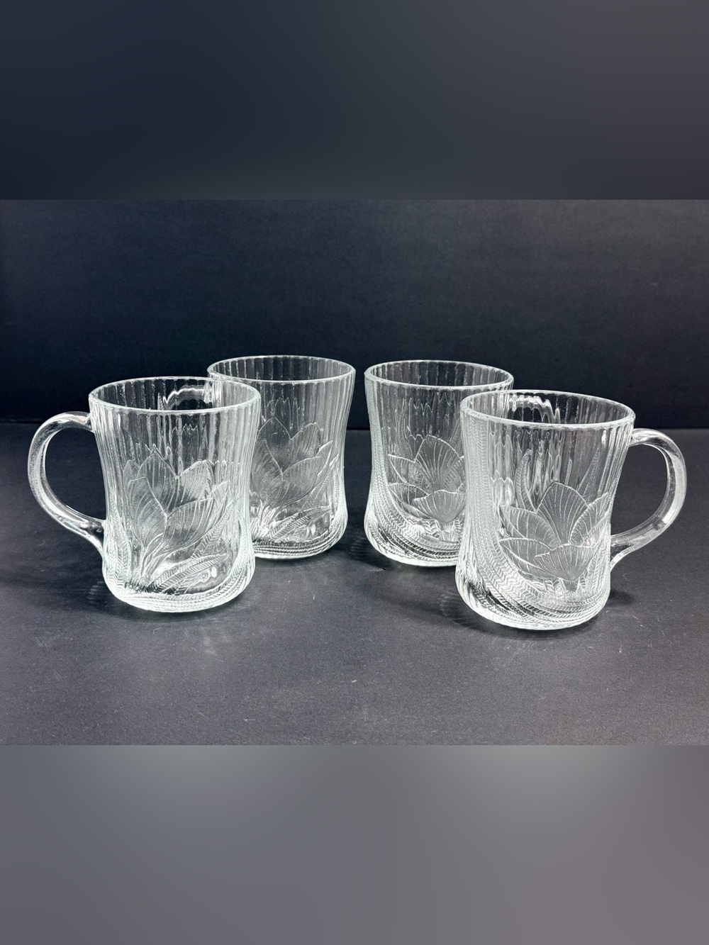 Vintage Arcoroc France Glcoloc Canterbury Crocus Glass Coffee Mugs Set Of 4